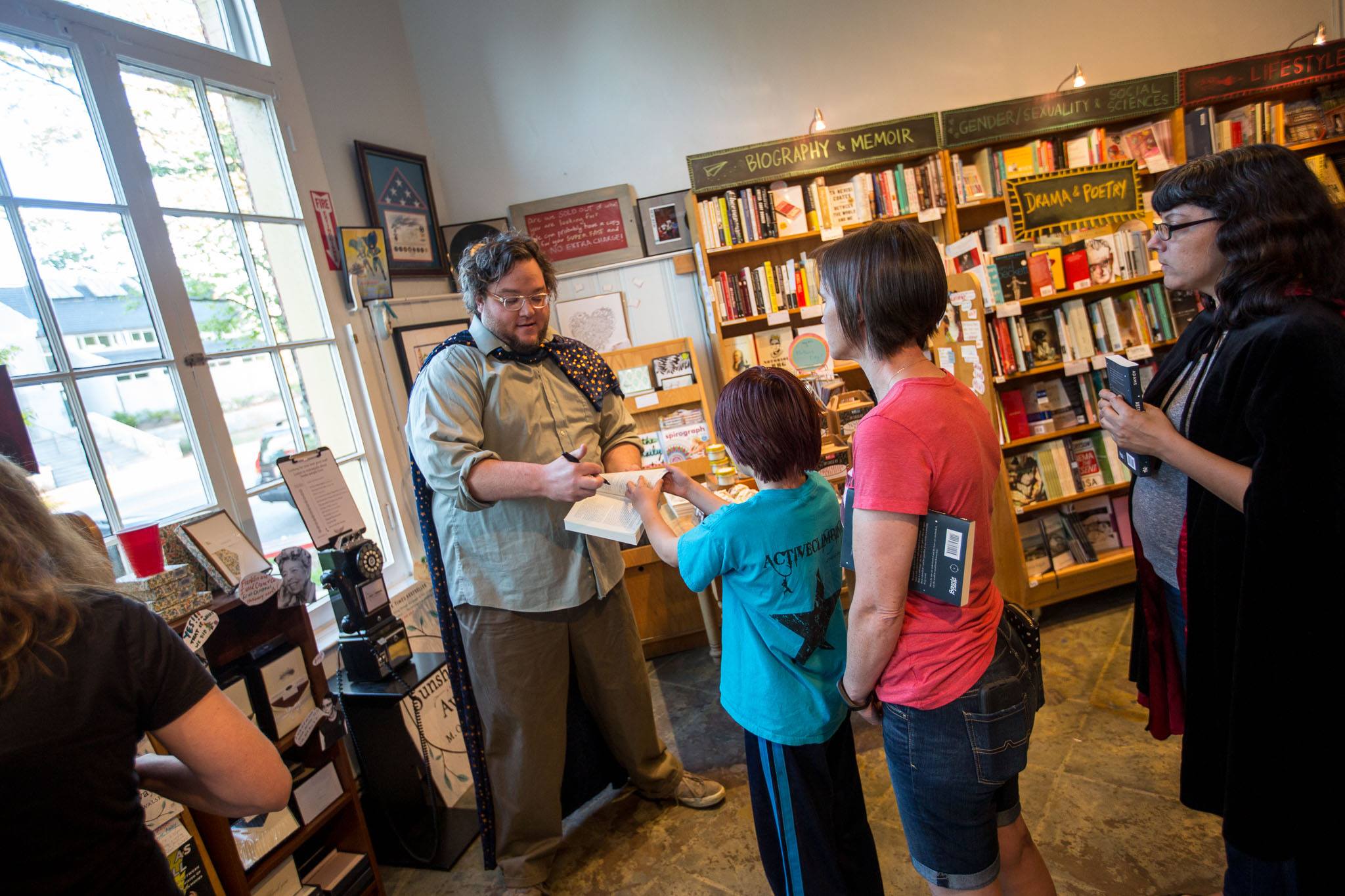 12977258_10153458624862694_530779999460145287_o